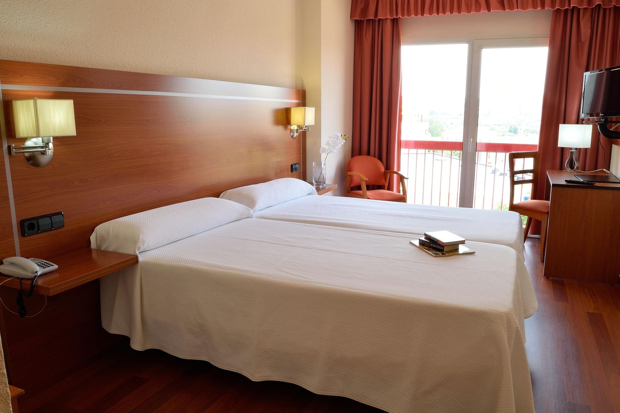 Hotel Mari Carmen Guadix Exterior photo
