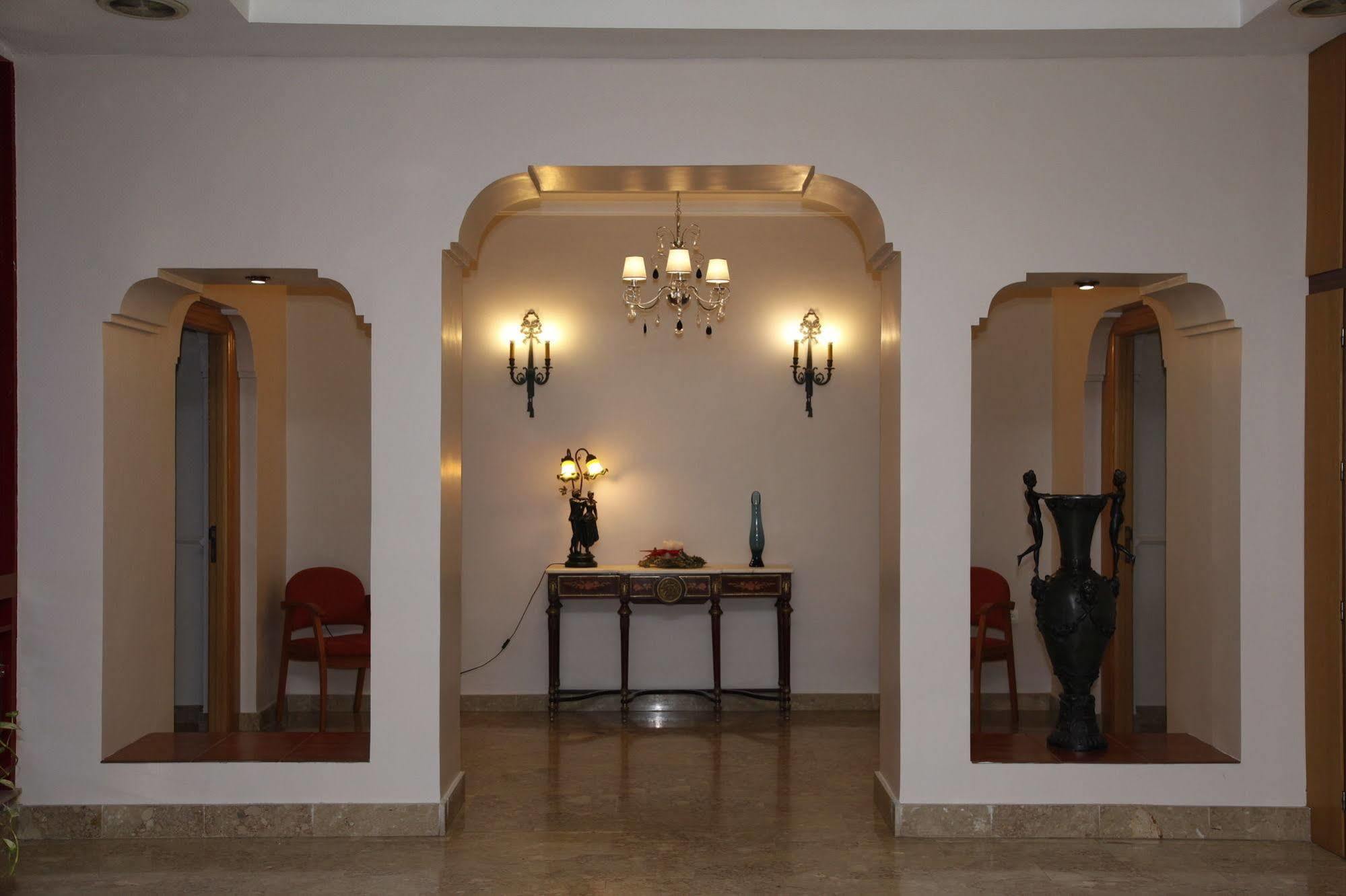 Hotel Mari Carmen Guadix Exterior photo
